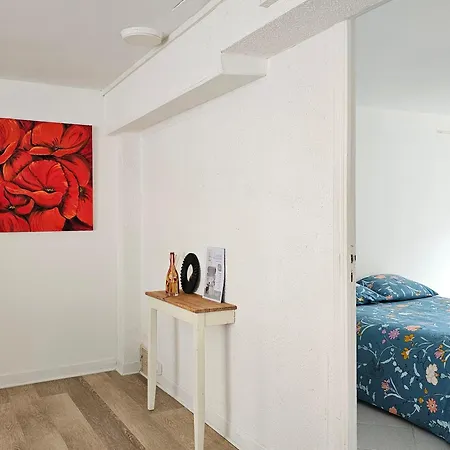 Apartment Lumineux Et Calme En Rez-de-jardin *