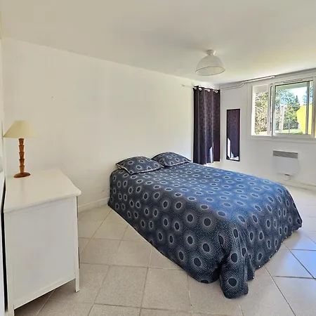 Lumineux Et Calme En Rez-de-jardin Apartment *