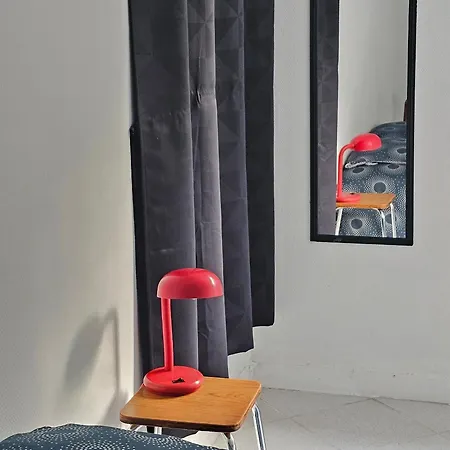 Lumineux Et Calme En Rez-de-jardin Apartment *